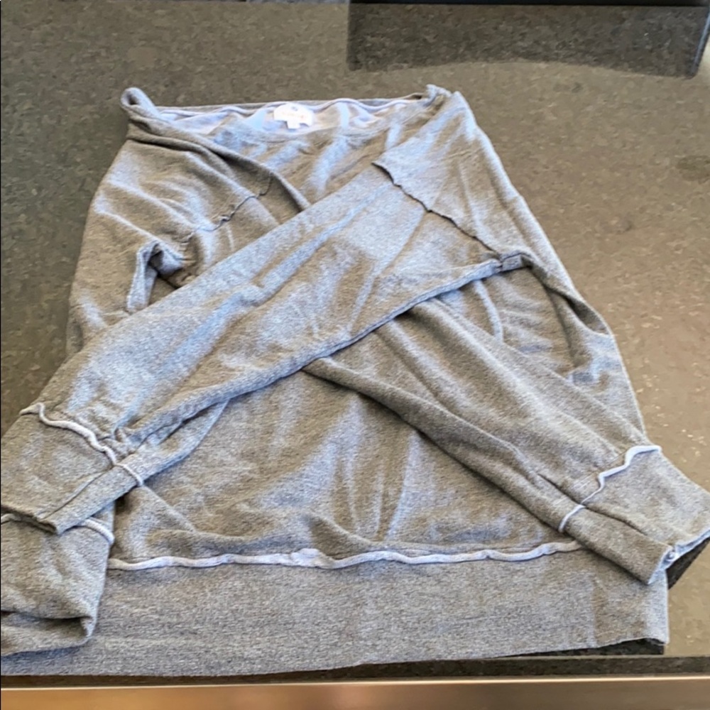 Sundry Sweatshirt - size 3